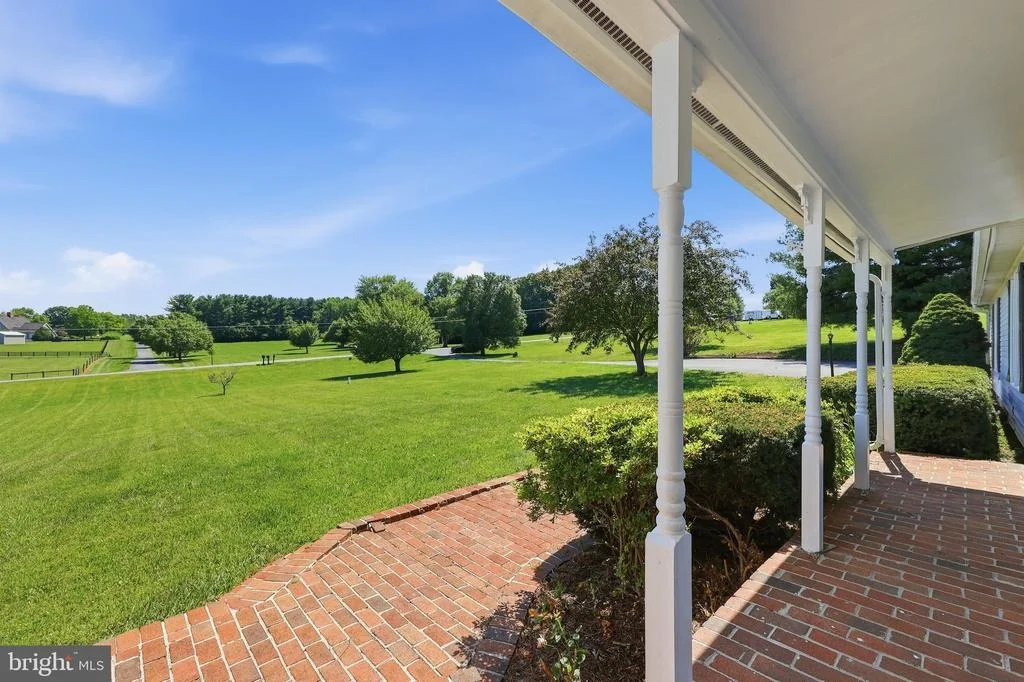 Photo of 3814 BOTELER ROAD