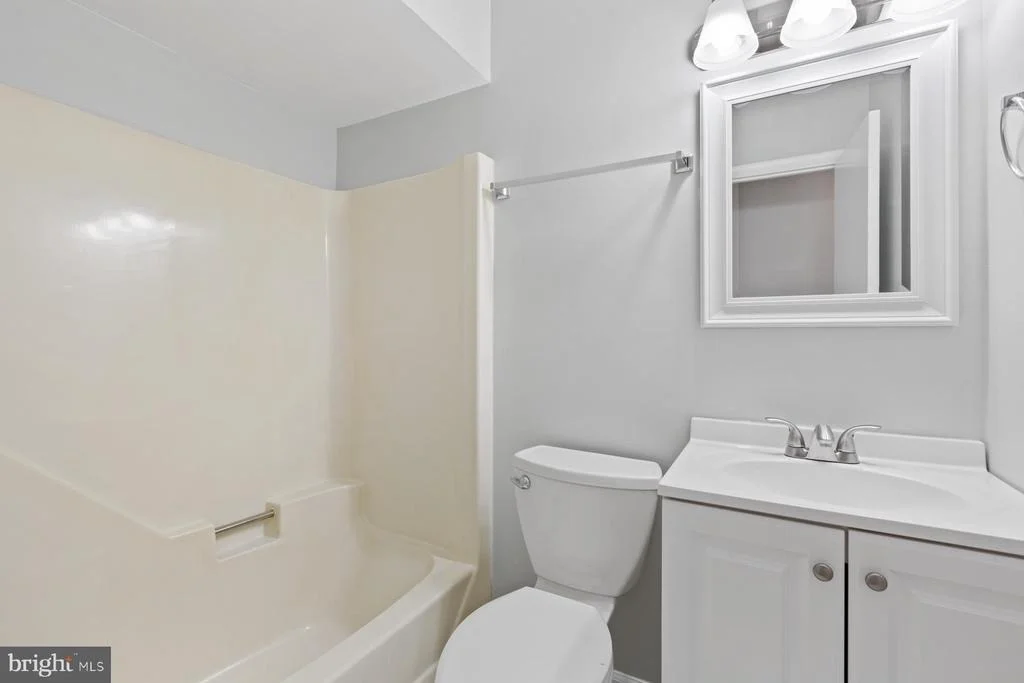 Photo of 8220 HEDGE APPLE WAY