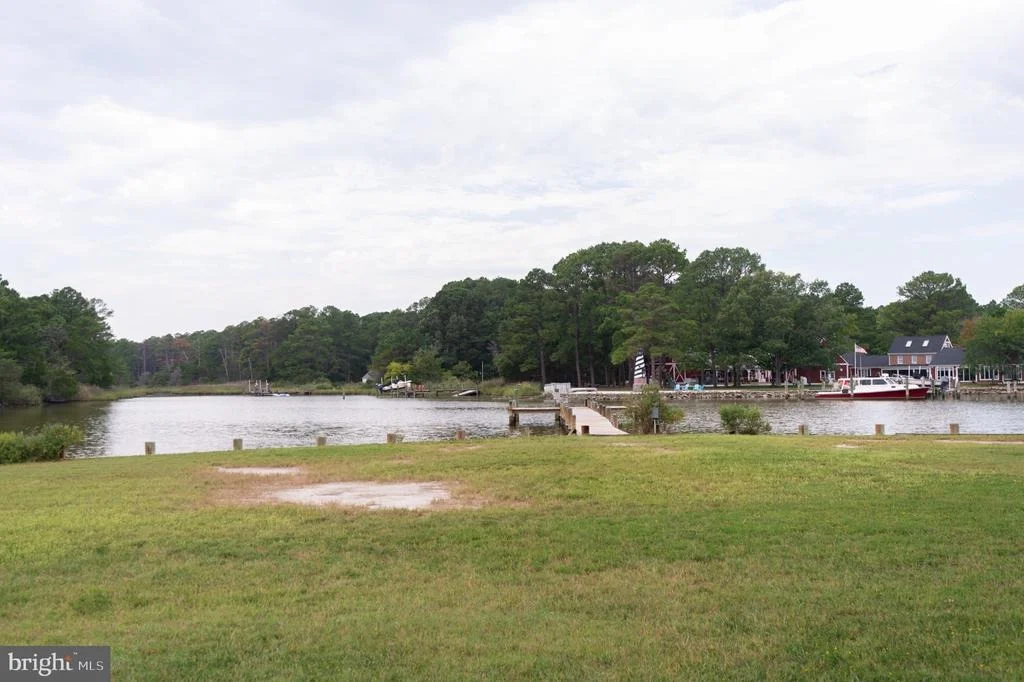 Photo of 1001 WAGNER POINT ROAD
