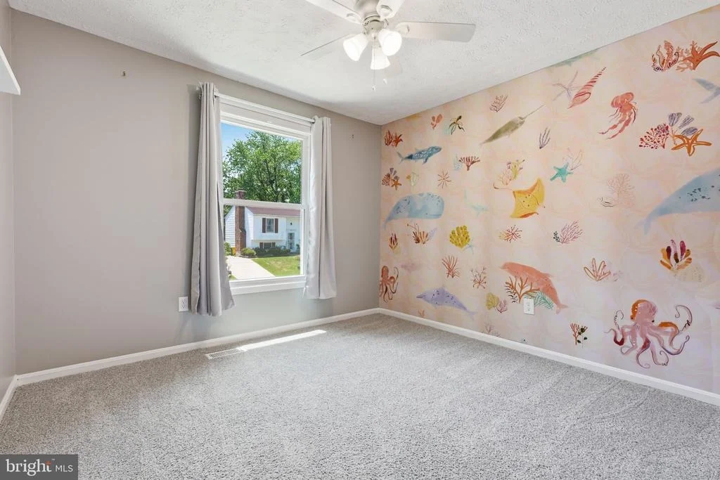 Photo of 490 ELEANOR LANE