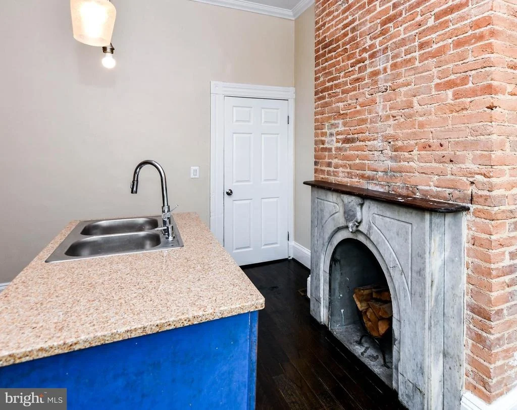 Photo of 2035 MADISON AVENUE