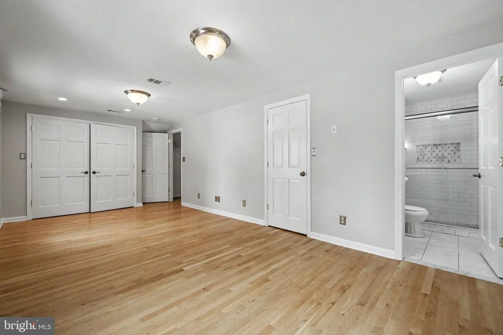 Photo of 3128 WAYNE ROAD
