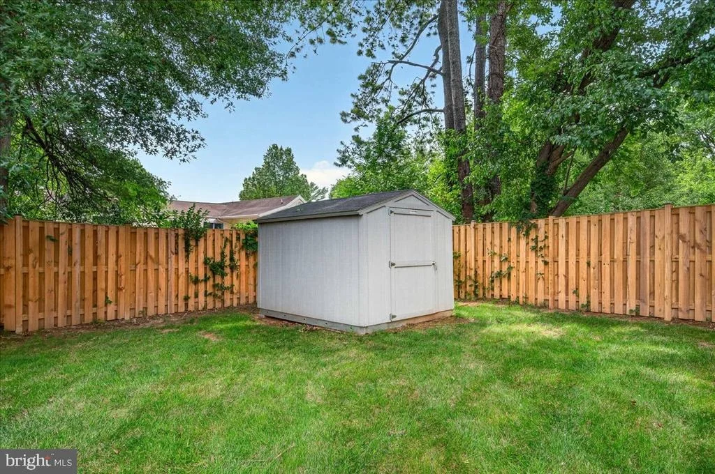 Photo of 1104 CLARKE STREET