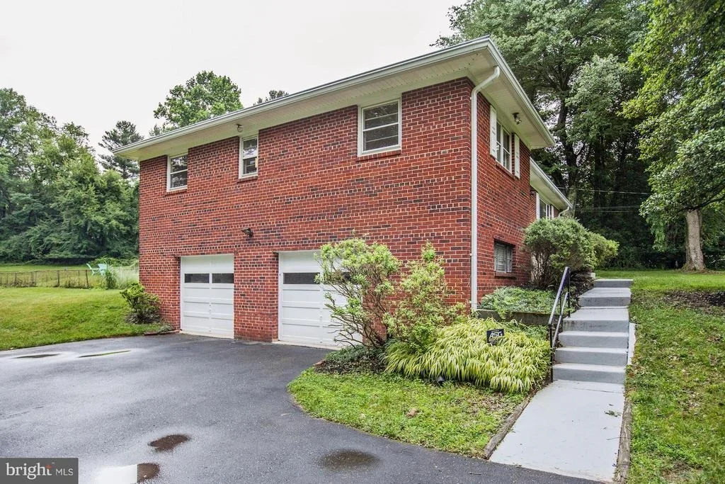 Photo of 11815 GORDON ROAD
