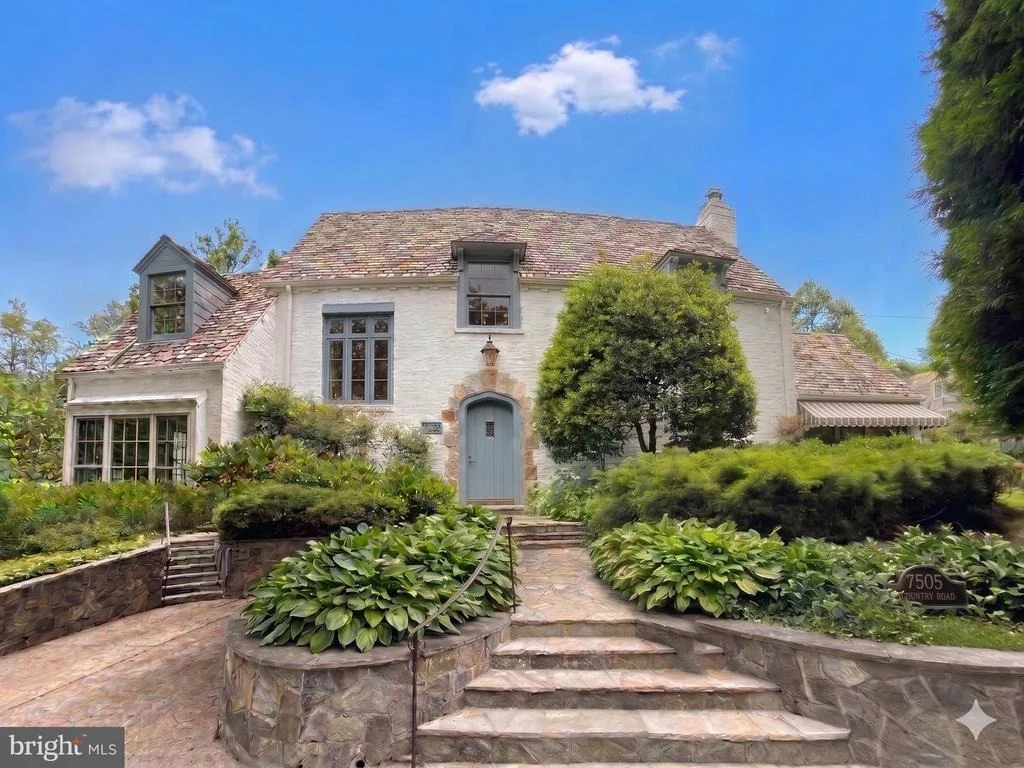 Photo of 7505 GLENDALE ROAD