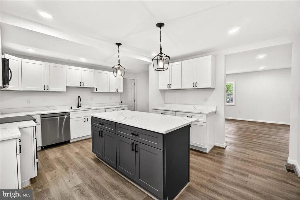 Photo of 629 WILSON PLACE