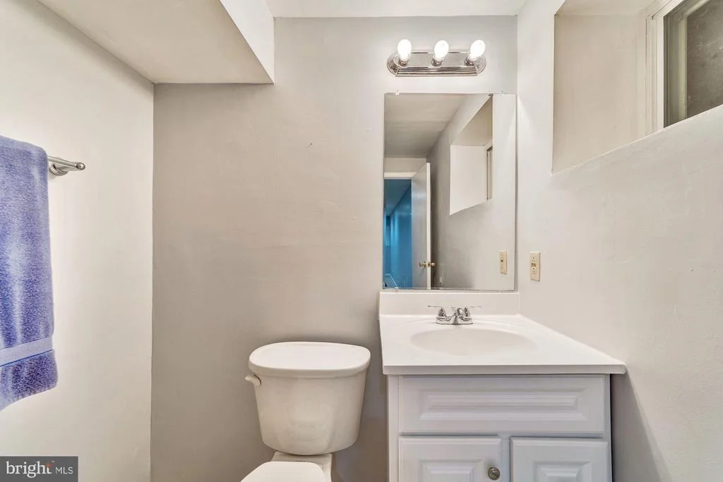 Photo of 5111 KING DAVID BOULEVARD