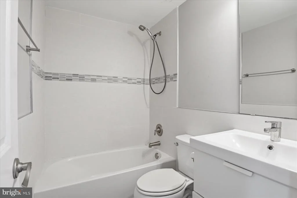 Photo of 1119 STAPLES STREET NE