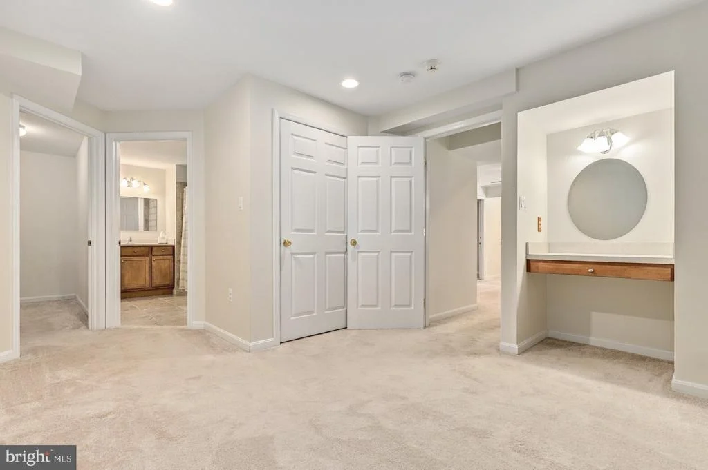Photo of 6152 MONTGOMERY ROAD