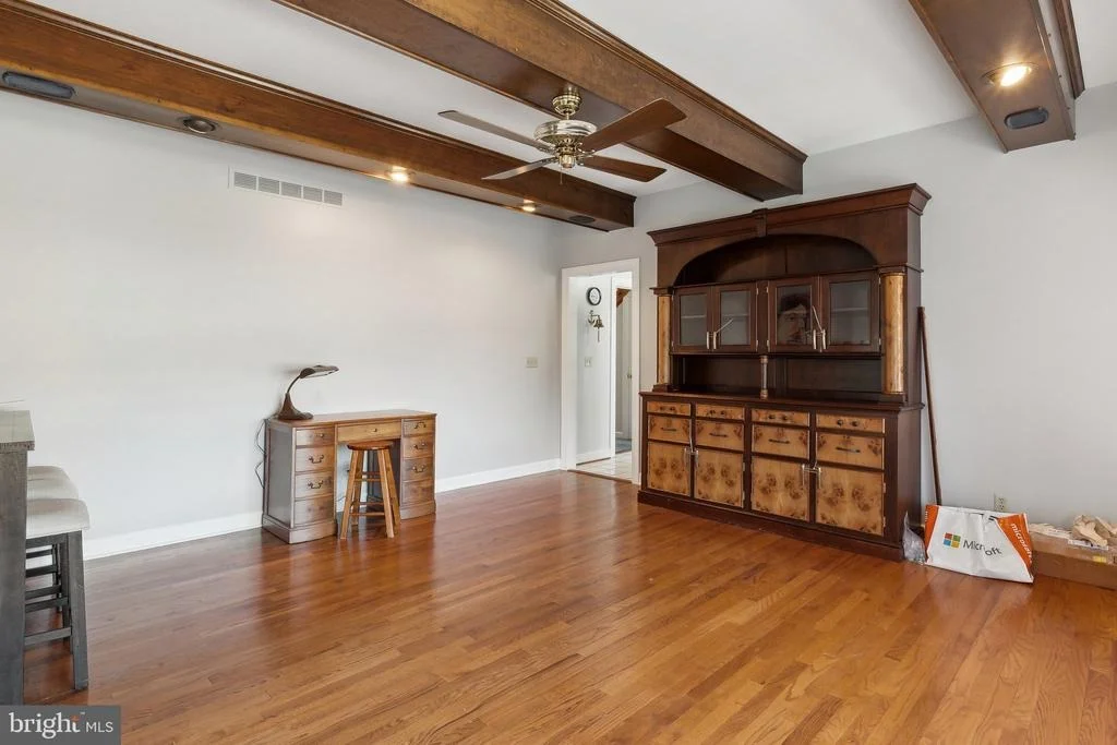 Photo of 5253 RAGGED POINT ROAD