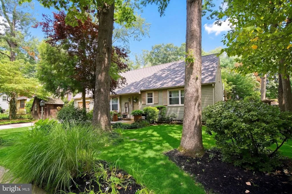 Photo of 13 WALTHAM WAY