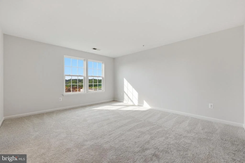 Photo of 2075 SPRING RUN CIRCLE