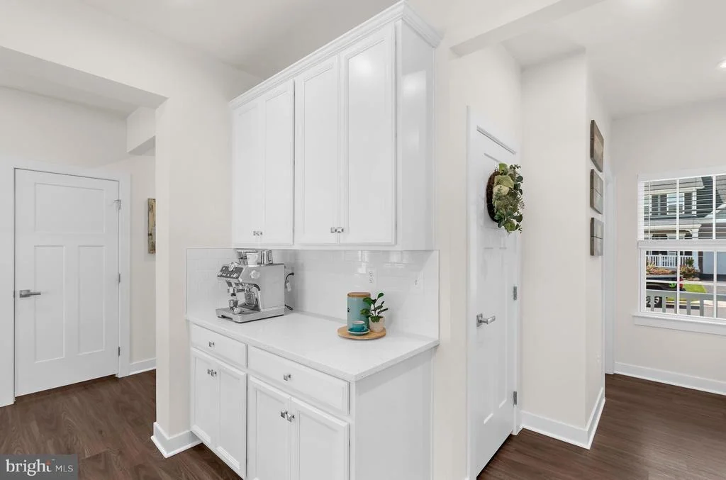 Photo of 8308 LEGACY CIRCLE