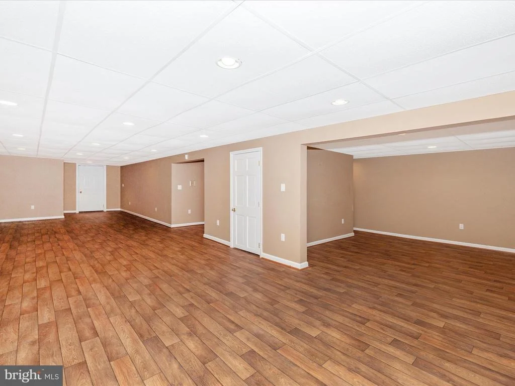 Photo of 6119 DAVIS ROAD