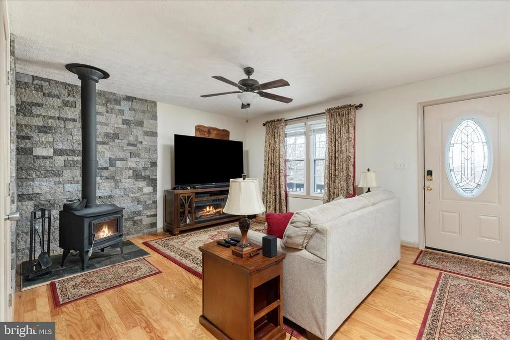 Photo of 109 HURON TRAIL