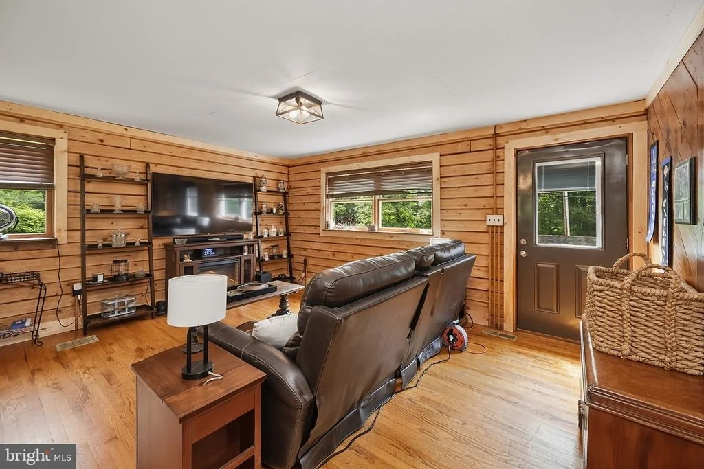 Photo of 2189 TABLE ROCK ROAD
