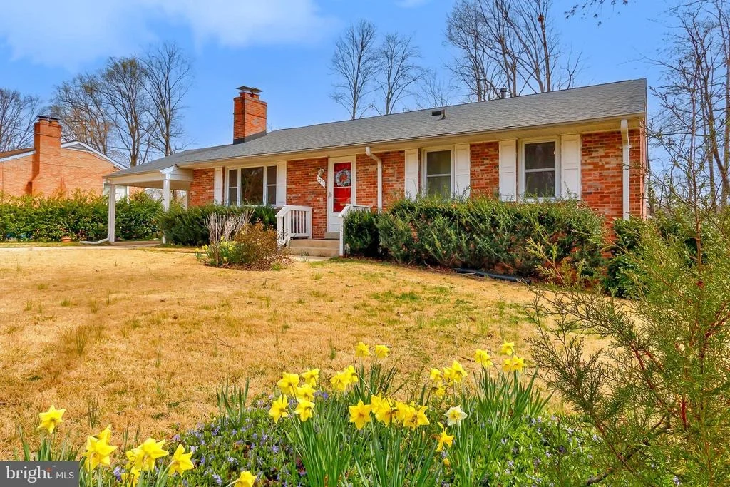 Photo of 7513 LONG PINE DRIVE