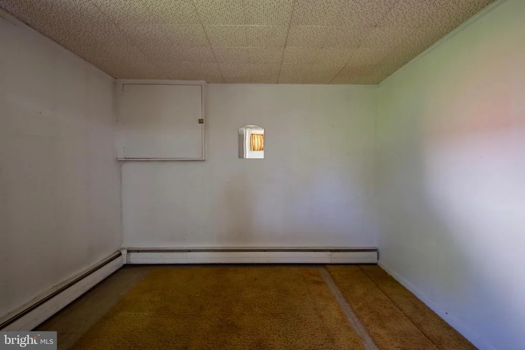 Photo of 10409 ROYALTON TERRACE