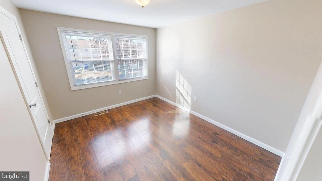 Photo of 5014 NICHOLAS ROAD
