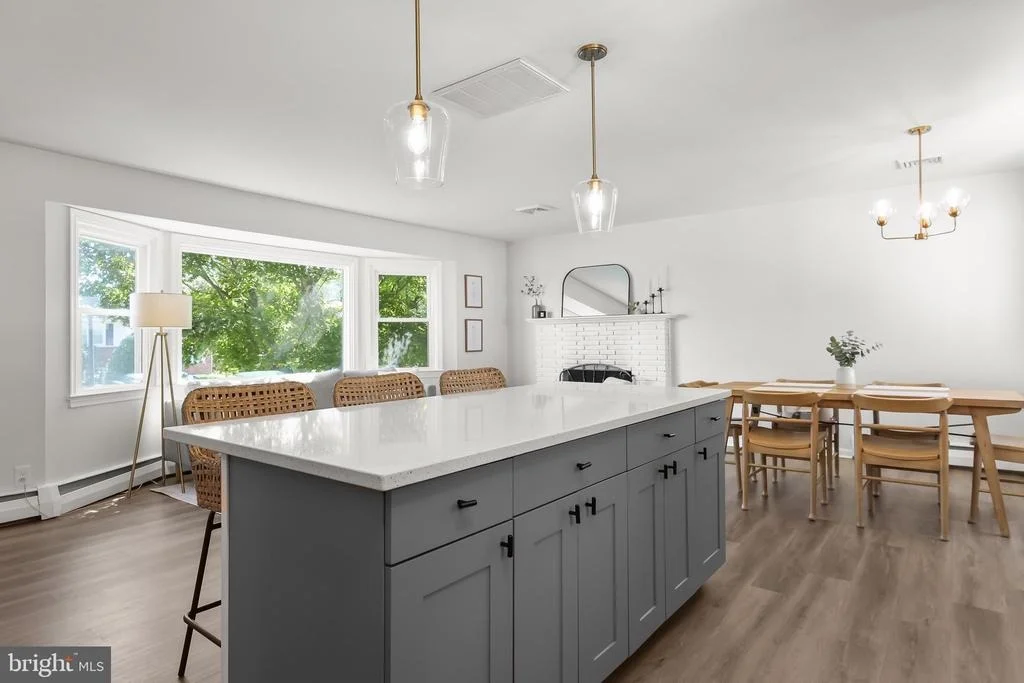 Photo of 906 SOUTHWICK DRIVE