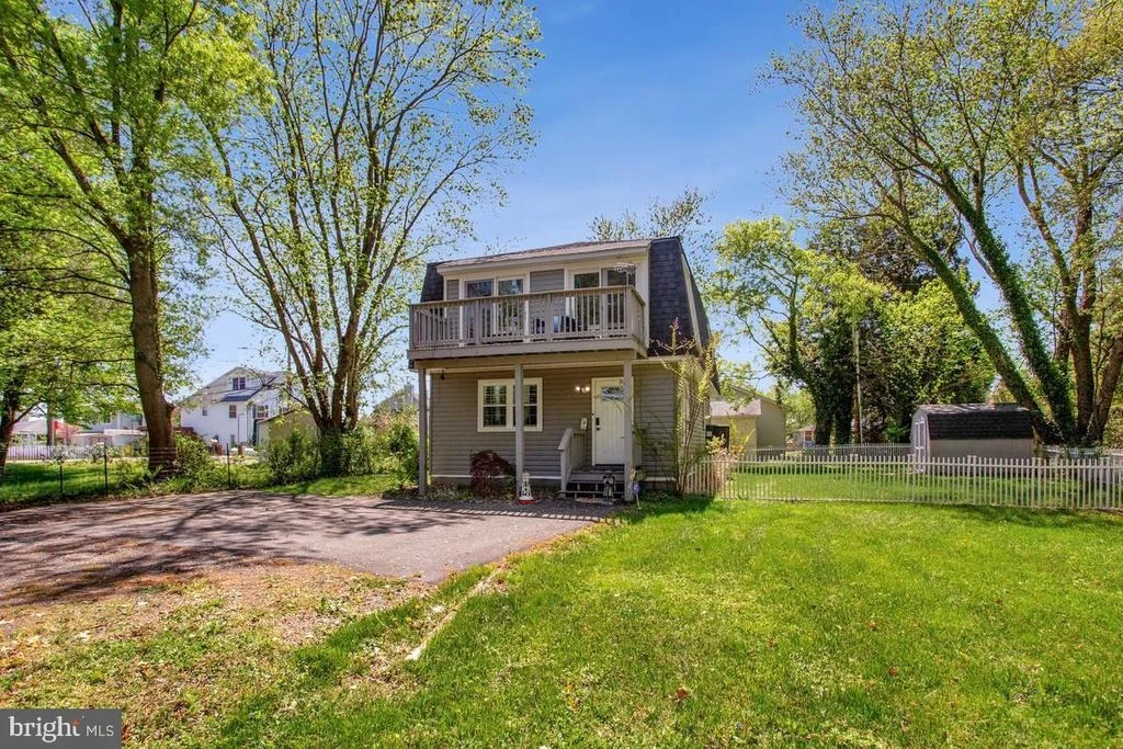 Photo of 4912 MARINERS DRIVE