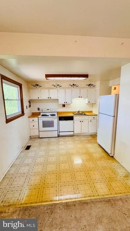 Photo of 708 UNIONTOWN ROAD