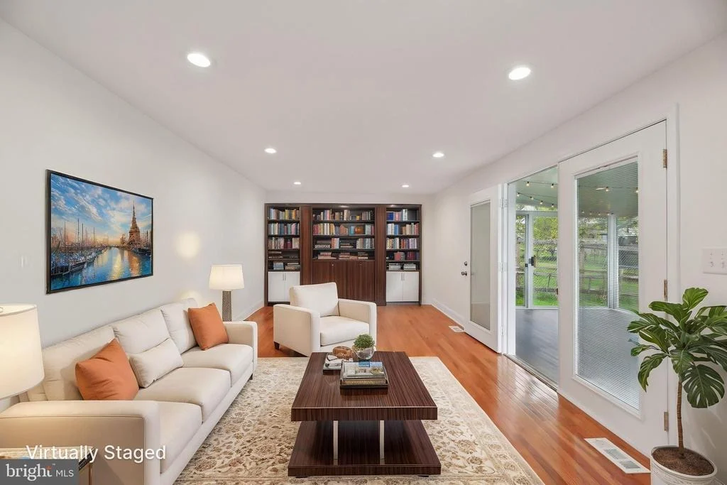 Photo of 1844 MILLSTREAM DRIVE