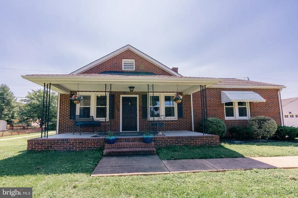 Photo of 1236 MOUNTAIN VIEW ROAD