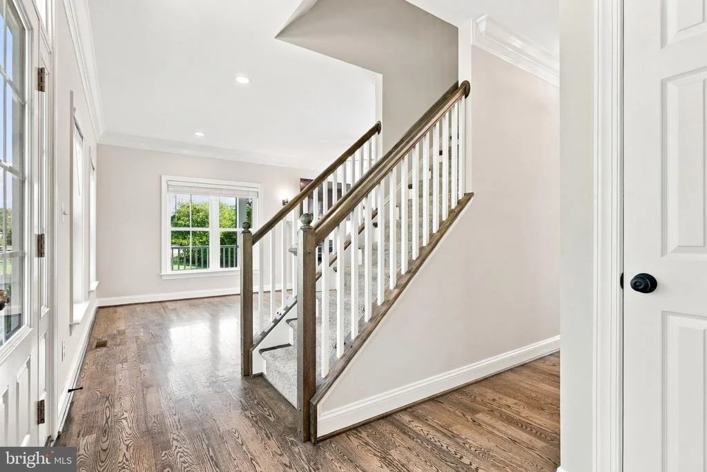 Photo of 7135 LEEDS MANOR ROAD