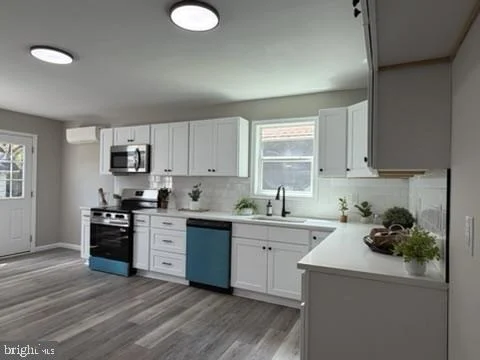 Photo of 212 W 7TH STREET