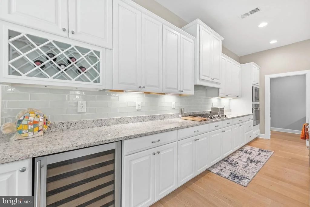 Photo of 39033 CROWS NEST LANE