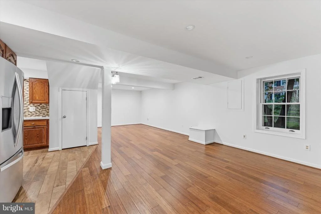 Photo of 15251 EAGLE TAVERN WAY