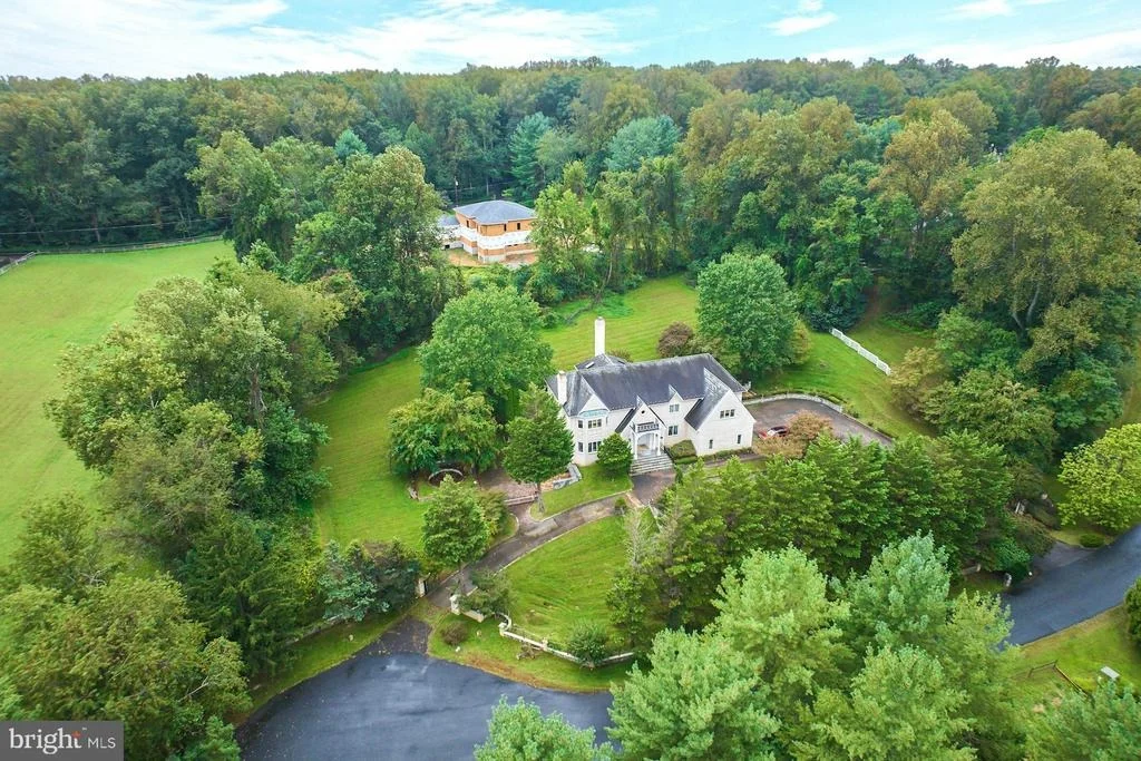 Photo of 9113 JEFFERY ROAD