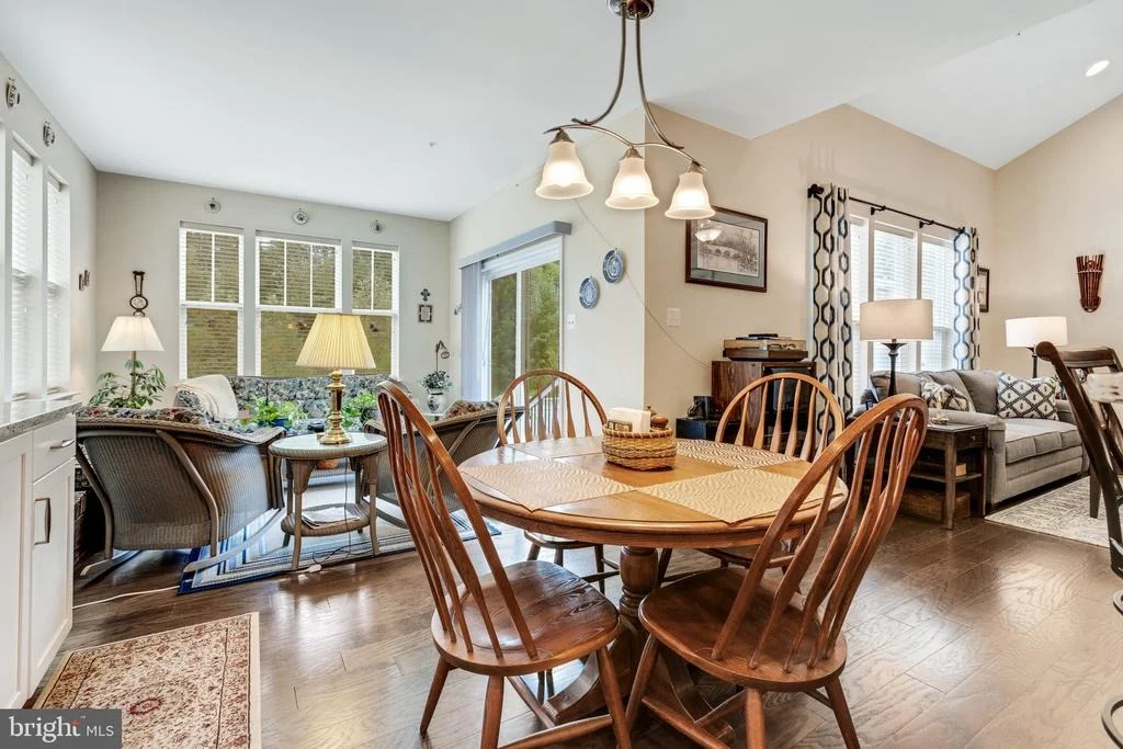 Photo of 816 HOLDEN ROAD
