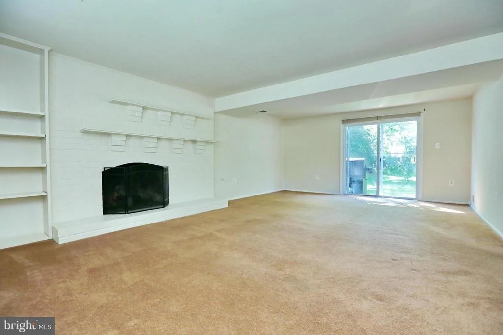 Photo of 2690 PINEWOOD DRIVE