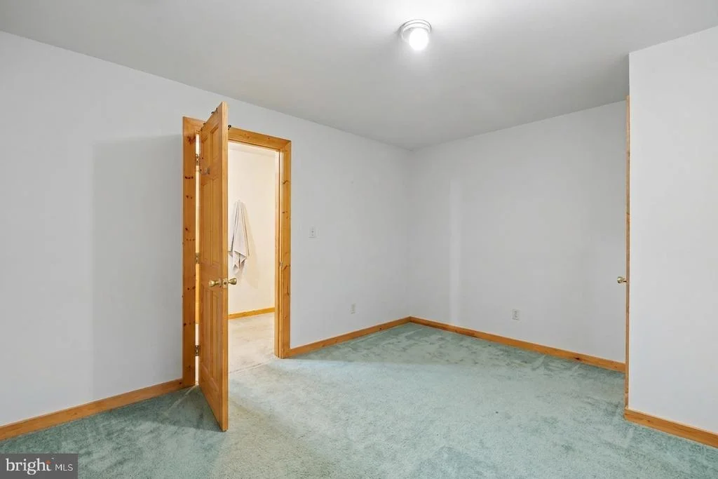 Photo of 186 HIGH KNOB ROAD