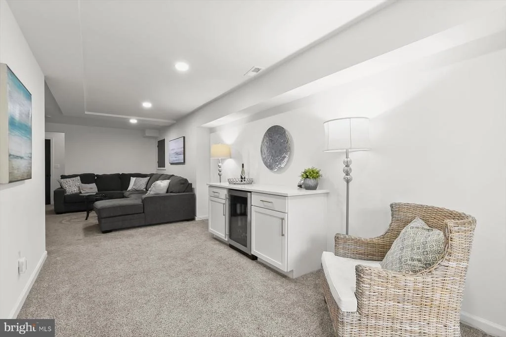 Photo of 579 WEST DRIVE