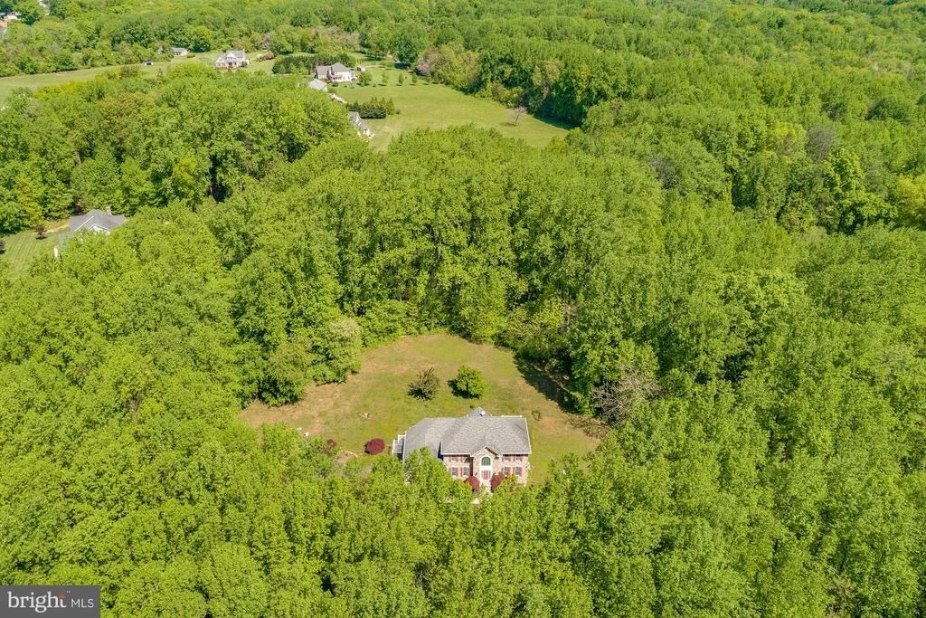 Photo of 1105 THOMPSON WAY