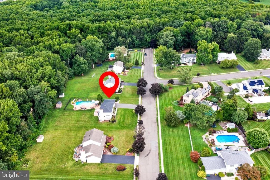 Photo of 10 TIMBER WOLF DRIVE
