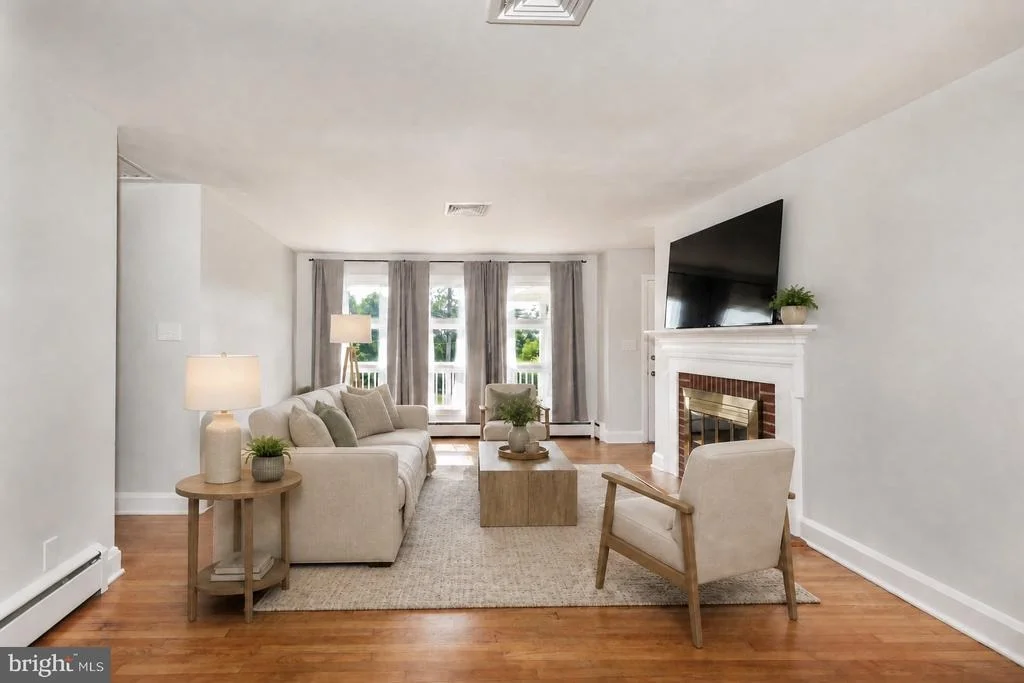 Photo of 15022 HANOVER PIKE
