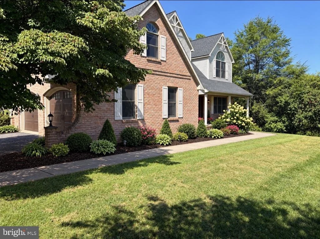 Photo of 161 HECKMAN ROAD
