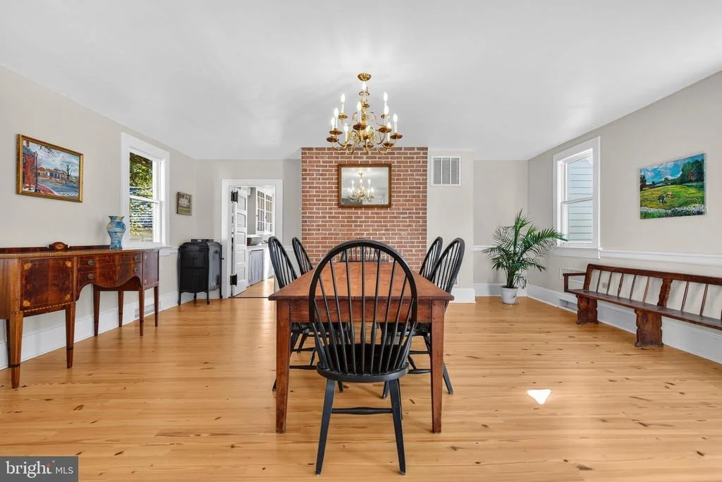 Photo of 4561 WESTON ROAD