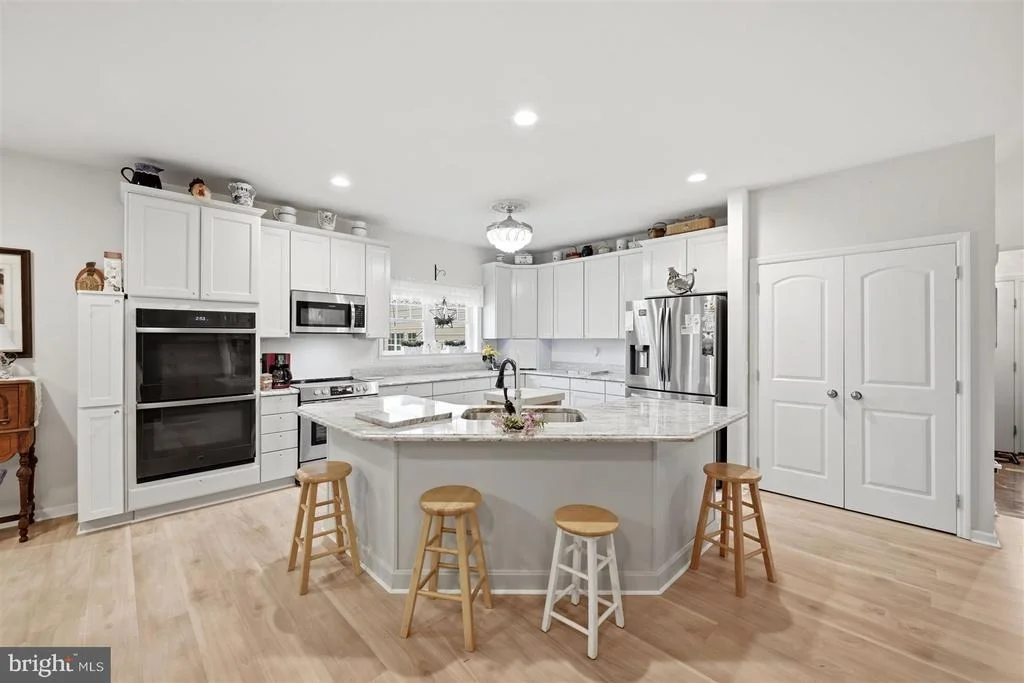 Photo of 9820 PRATTS DRIVE