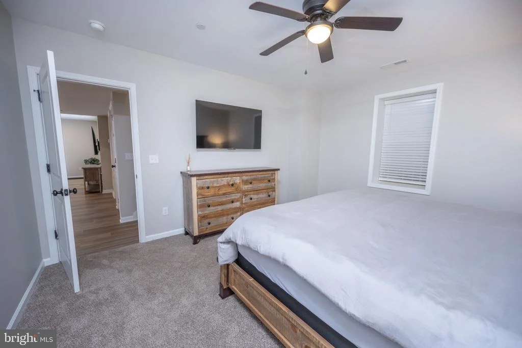 Photo of 448 BILTMORE VIEW