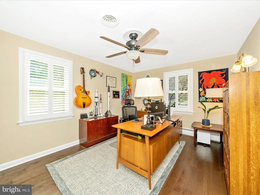 Photo of 903 MERCER PLACE