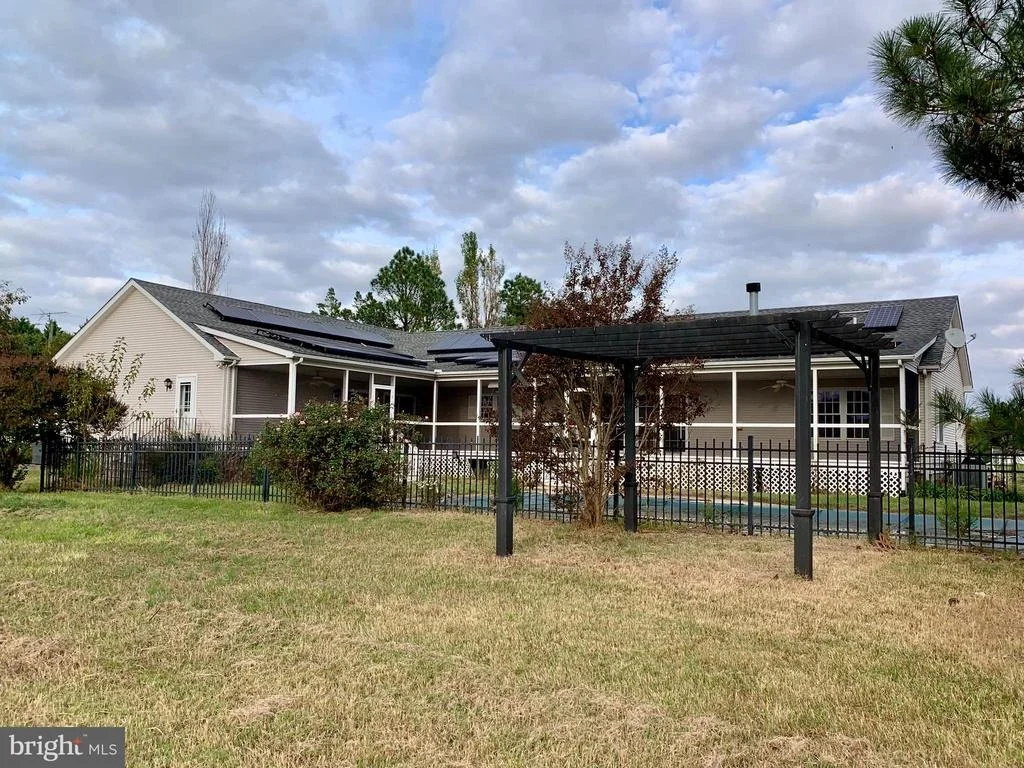 Photo of 5608 RIVERTON ROAD