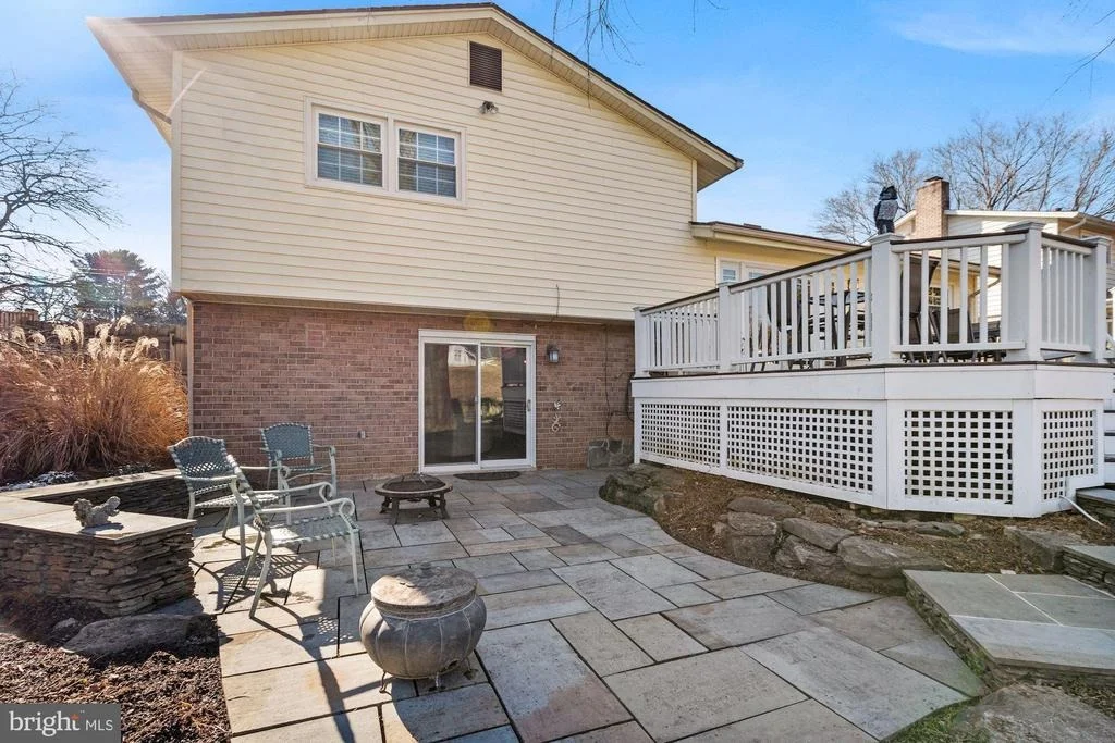 Photo of 11701 GREENLANE DRIVE