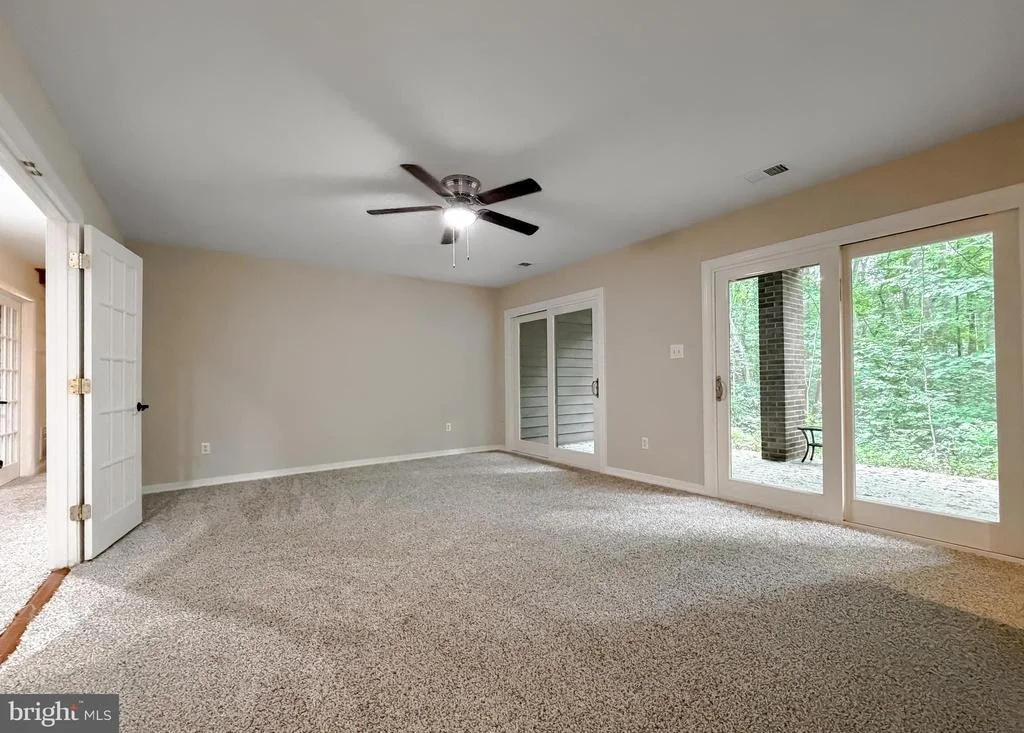 Photo of 8425 MAUSEN LANE