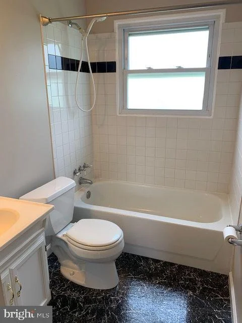 Photo of 315 THOMAS AVENUE