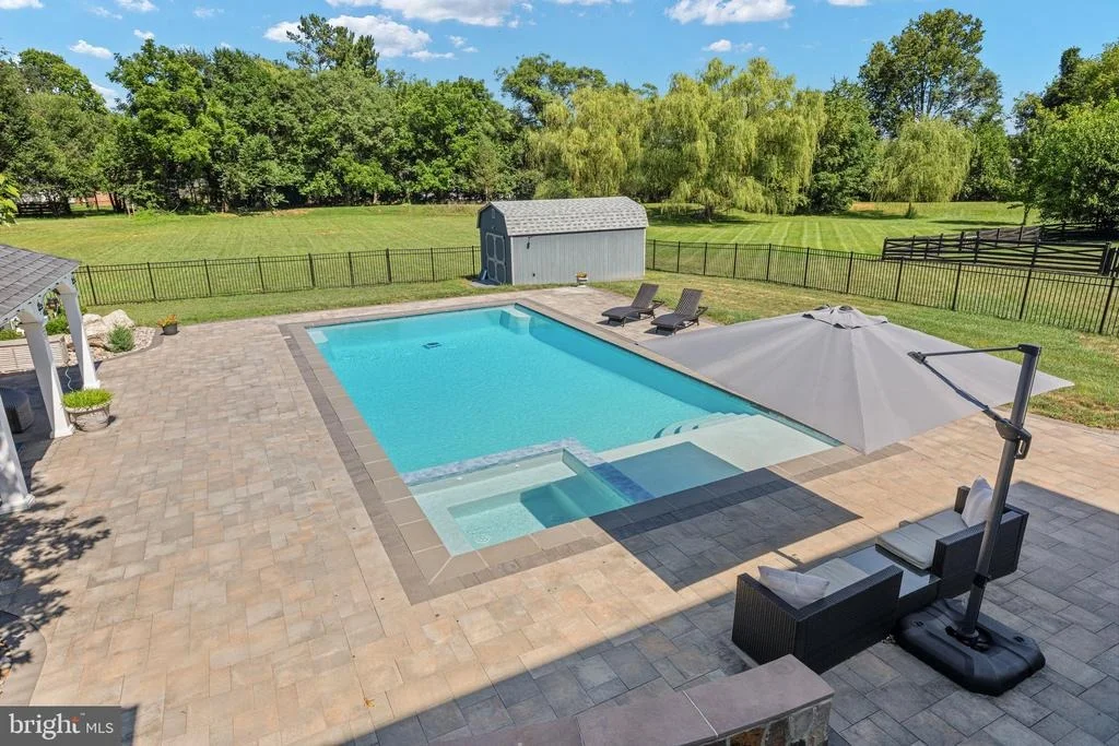 Photo of 116 HERMITAGE BOULEVARD